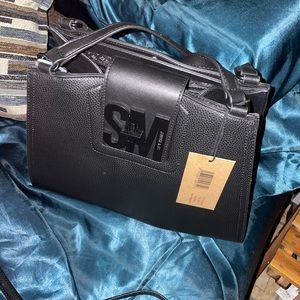Black leather Steve Madden purse